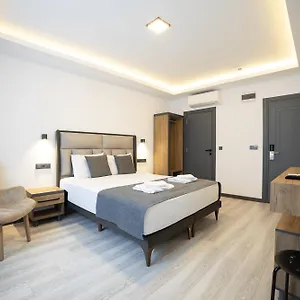 3* Otel Kriti
